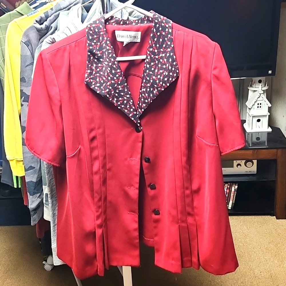 Size 20 dress shirt. Button down burgundy red